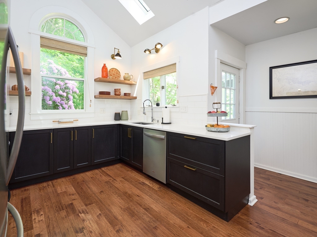 246 Worcester Road Sterling, MA 01564 - Photo 11 of 42 Gallery Image 11