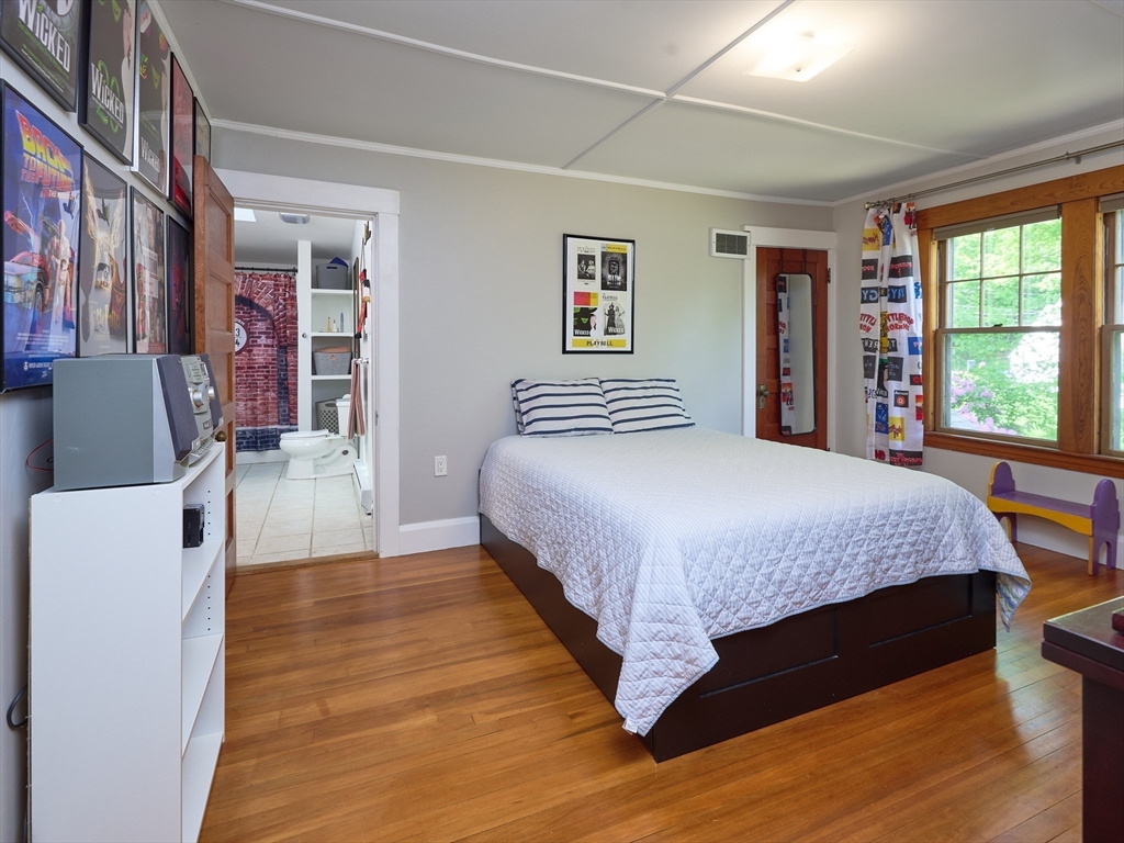 246 Worcester Road Sterling, MA 01564 - Photo 27 of 42 Gallery Image 27