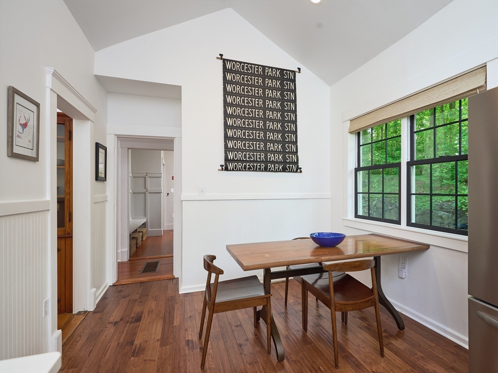 246 Worcester Road Sterling, MA 01564 - Photo 10 of 42 Gallery Image 10