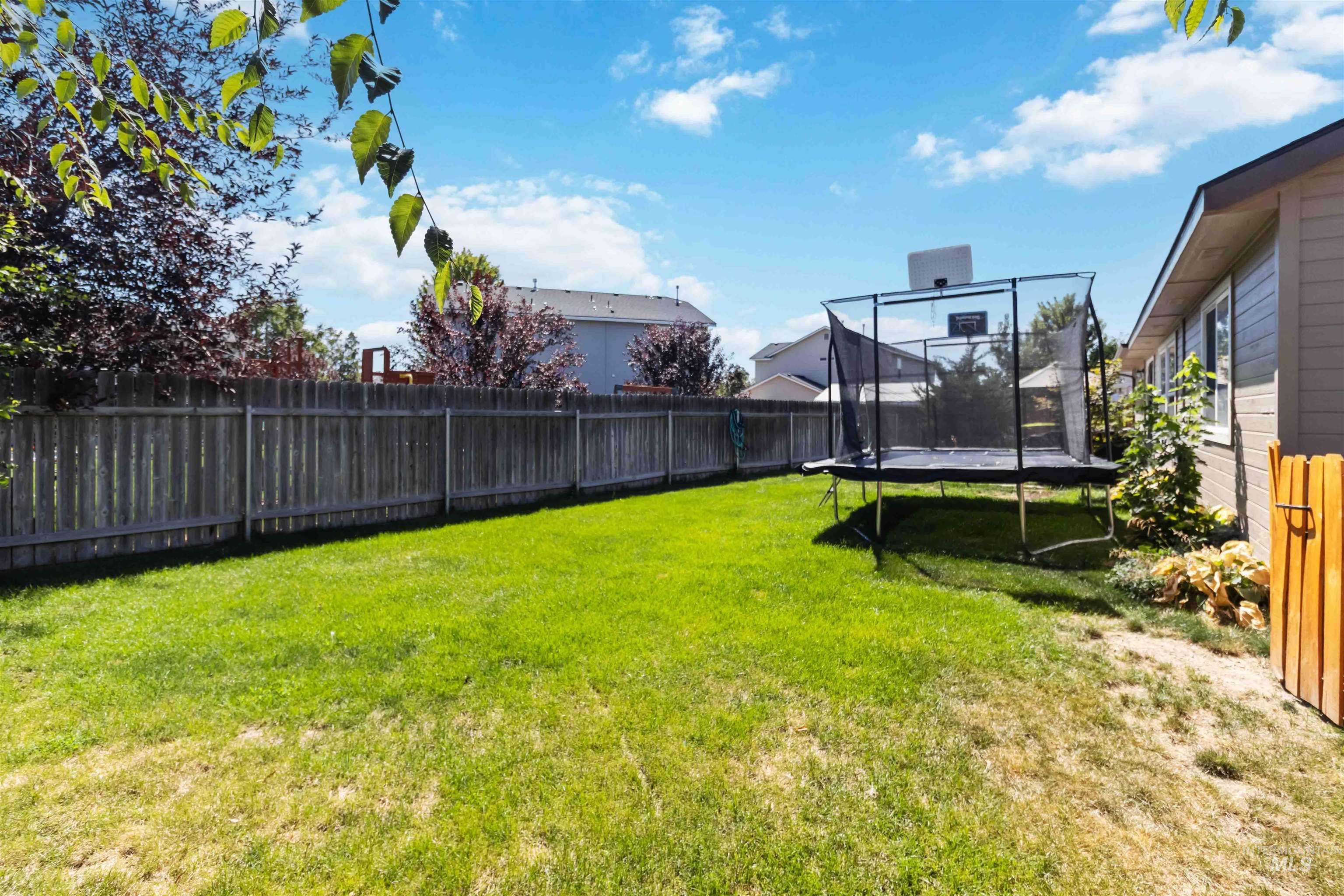 588 Gateway Avenue Middleton, ID 83644 - Photo 39 of 42 Fenced backyard featuring a trampoline