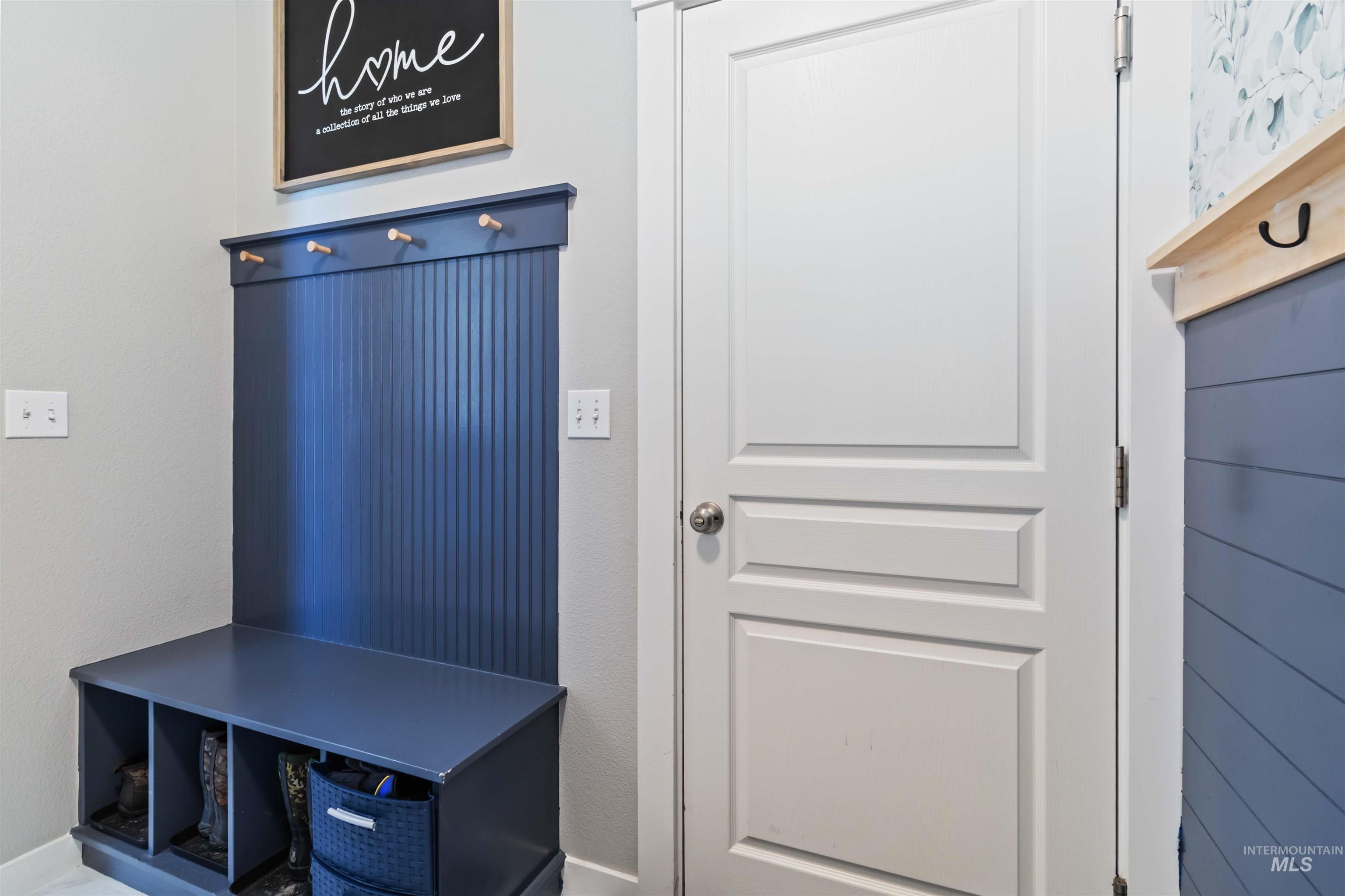 588 Gateway Avenue Middleton, ID 83644 - Photo 7 of 42 Mudroom featuring baseboards
