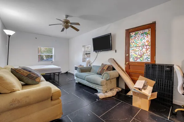 $200,000 | 2409 Surrey Street, Tallahassee, FL 32304