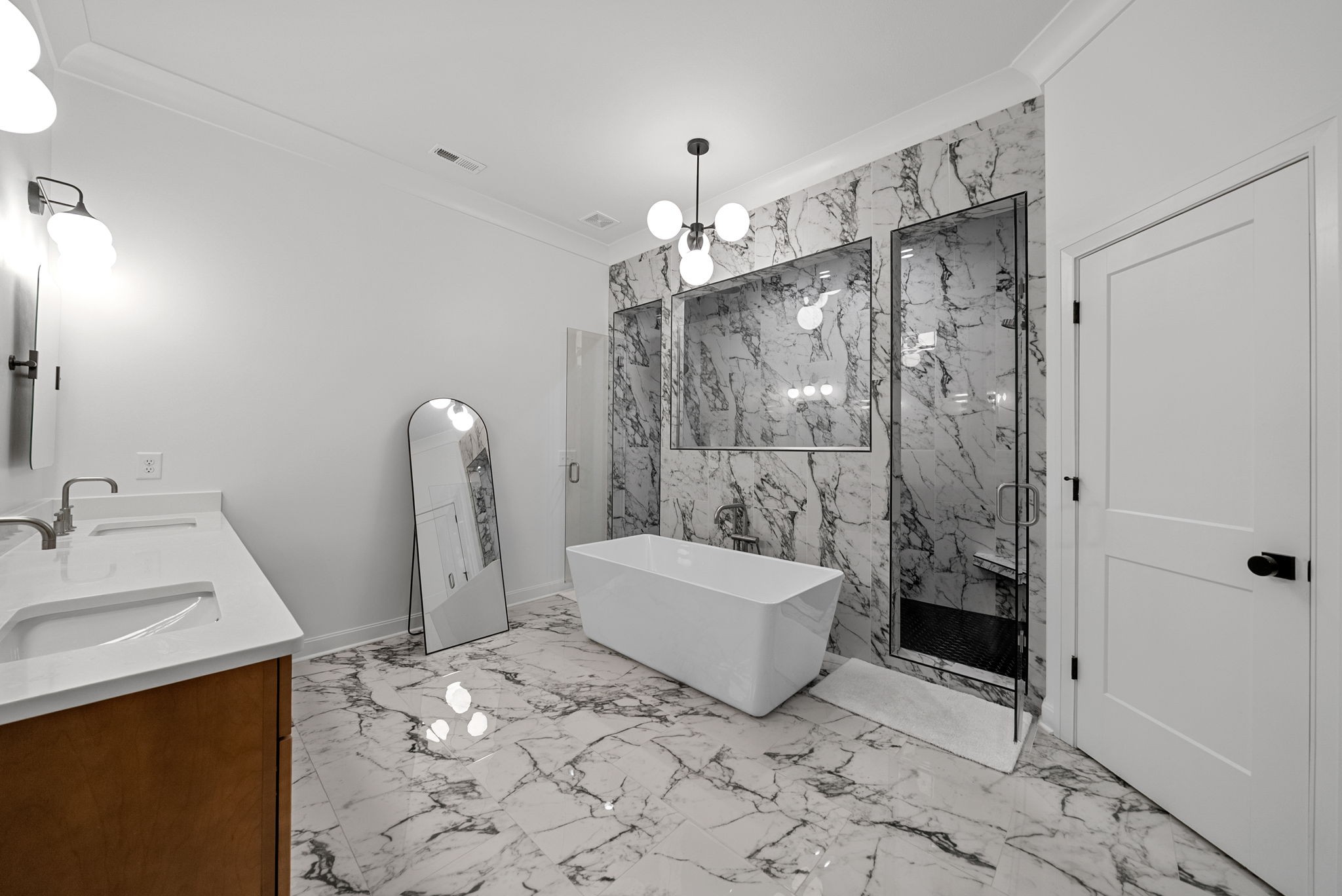 1914 Hickory Point Road Clarksville, TN 37043 - Photo 22 of 38 a spacious bathroom with a sink a toilet and shower