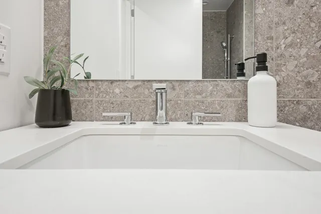 $845,000 | 155 Bay Street, Unit 707, Jersey City, NJ 07302