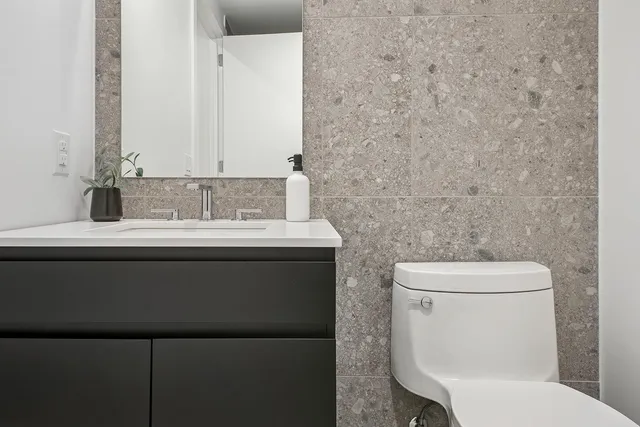 $845,000 | 155 Bay Street, Unit 707, Jersey City, NJ 07302