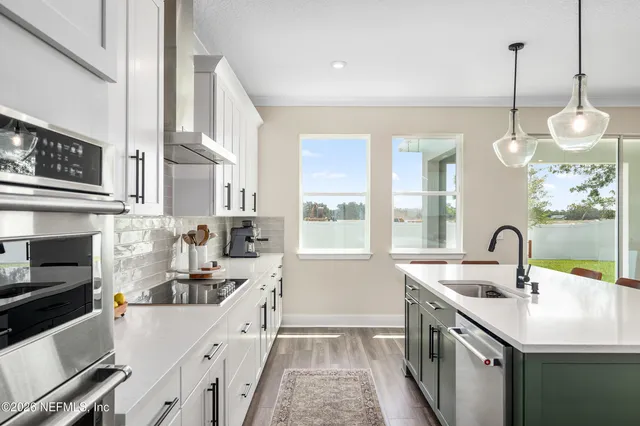 $640,000 | 6416 Timberdale Avenue, Wesley Chapel, FL 33545