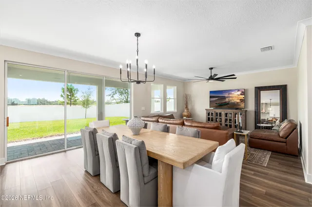 $640,000 | 6416 Timberdale Avenue, Wesley Chapel, FL 33545