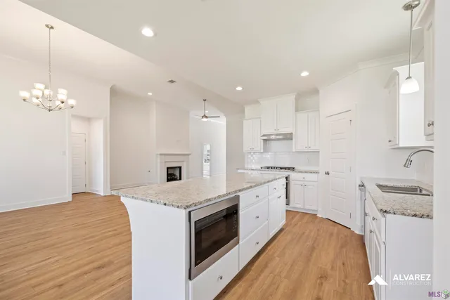 $404,990 | 4060 Kelly Lane, Madisonville, LA 70447