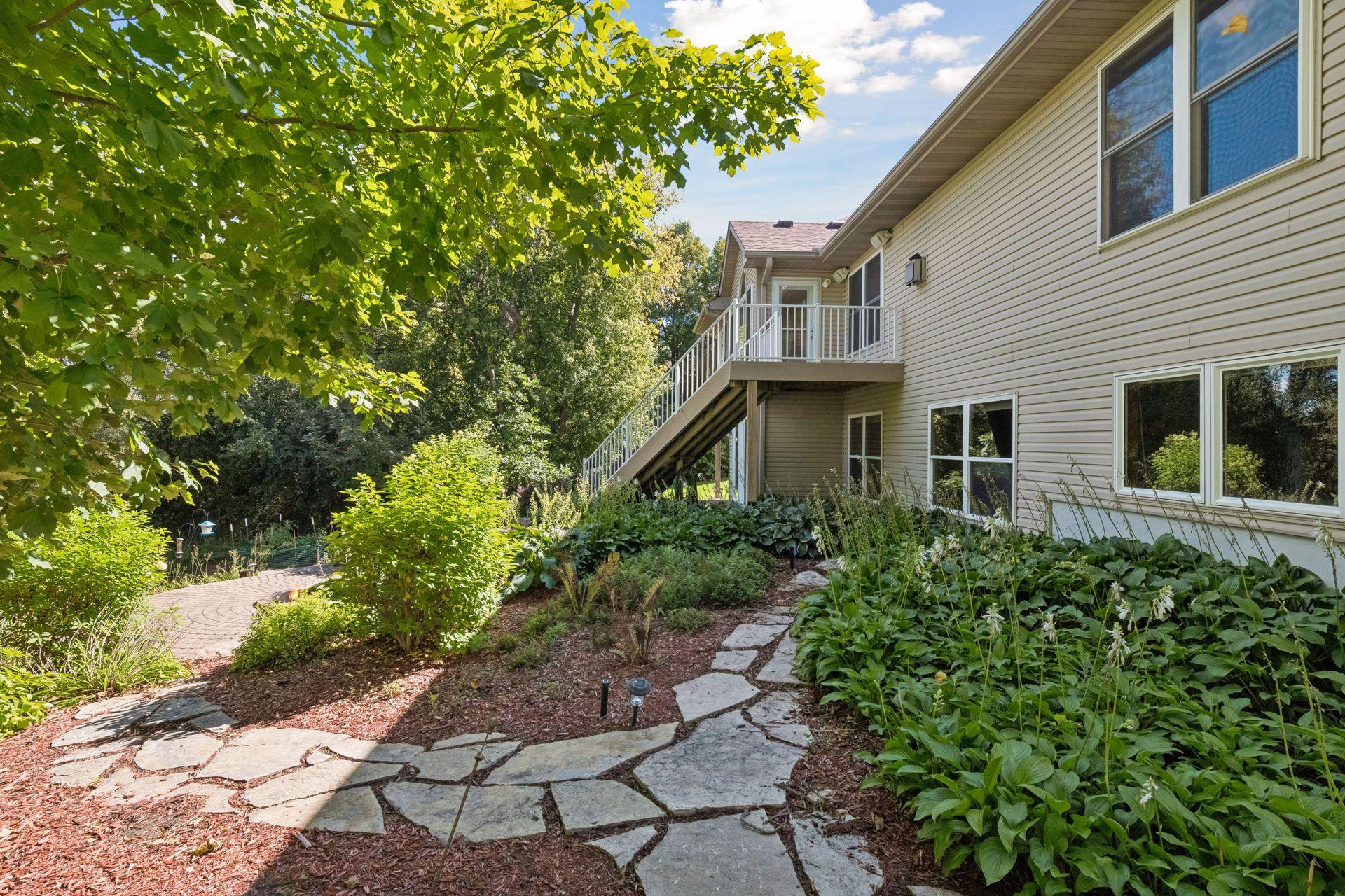 1790 Sterling Road Waconia, MN 55387 - Photo 5 of 22 Gallery Image 5