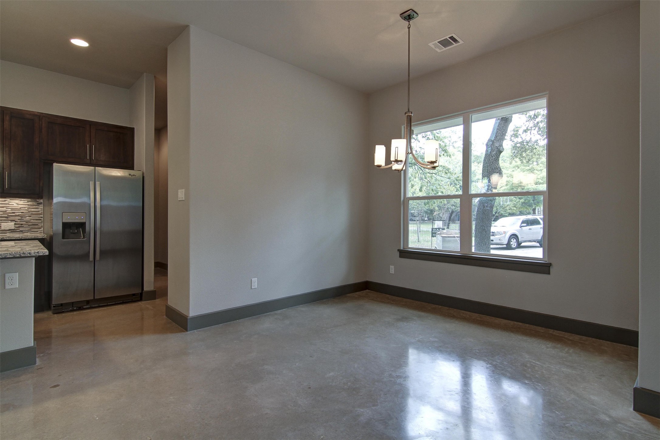 923 East 37th Street Austin, TX 78705 - Photo 11 of 36