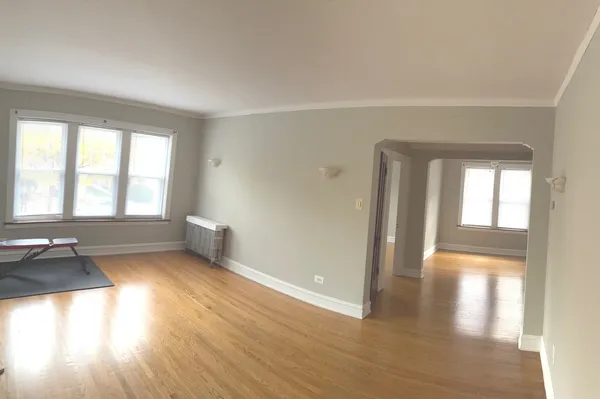 $1,400 | 3906 North Central Avenue, Unit 1A, Chicago, IL 60634