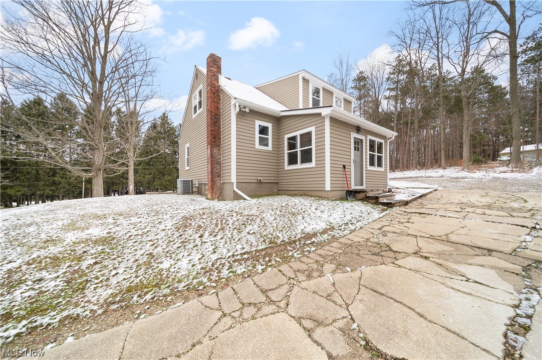 9929 Chardon Road Chardon, OH 44024 - Photo 31 of 35 Gallery Image 31