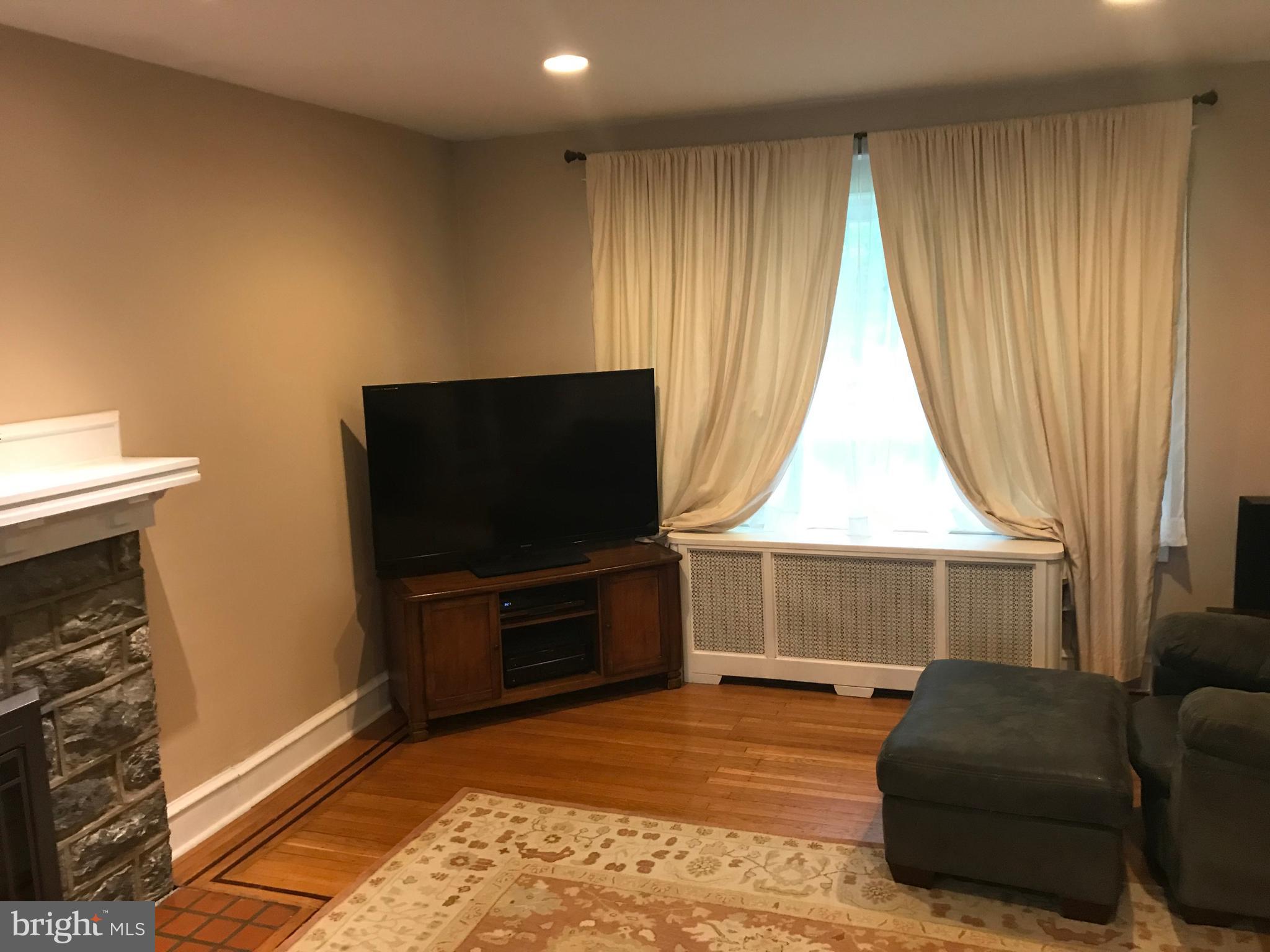 343 Derwyn Road Lansdowne, PA 19050 - Photo 12 of 32 Gallery Image 12