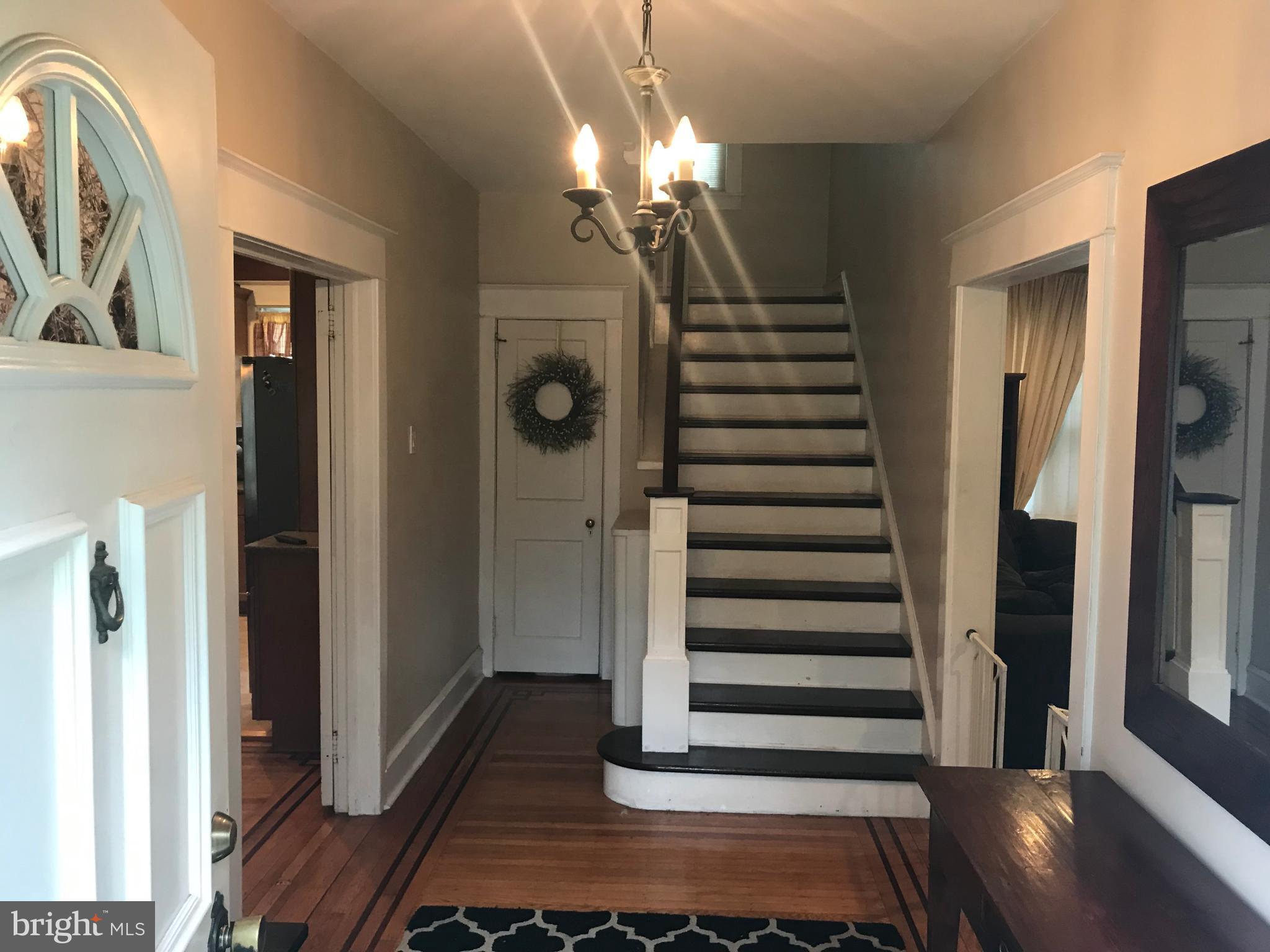 343 Derwyn Road Lansdowne, PA 19050 - Photo 4 of 32 Gallery Image 4