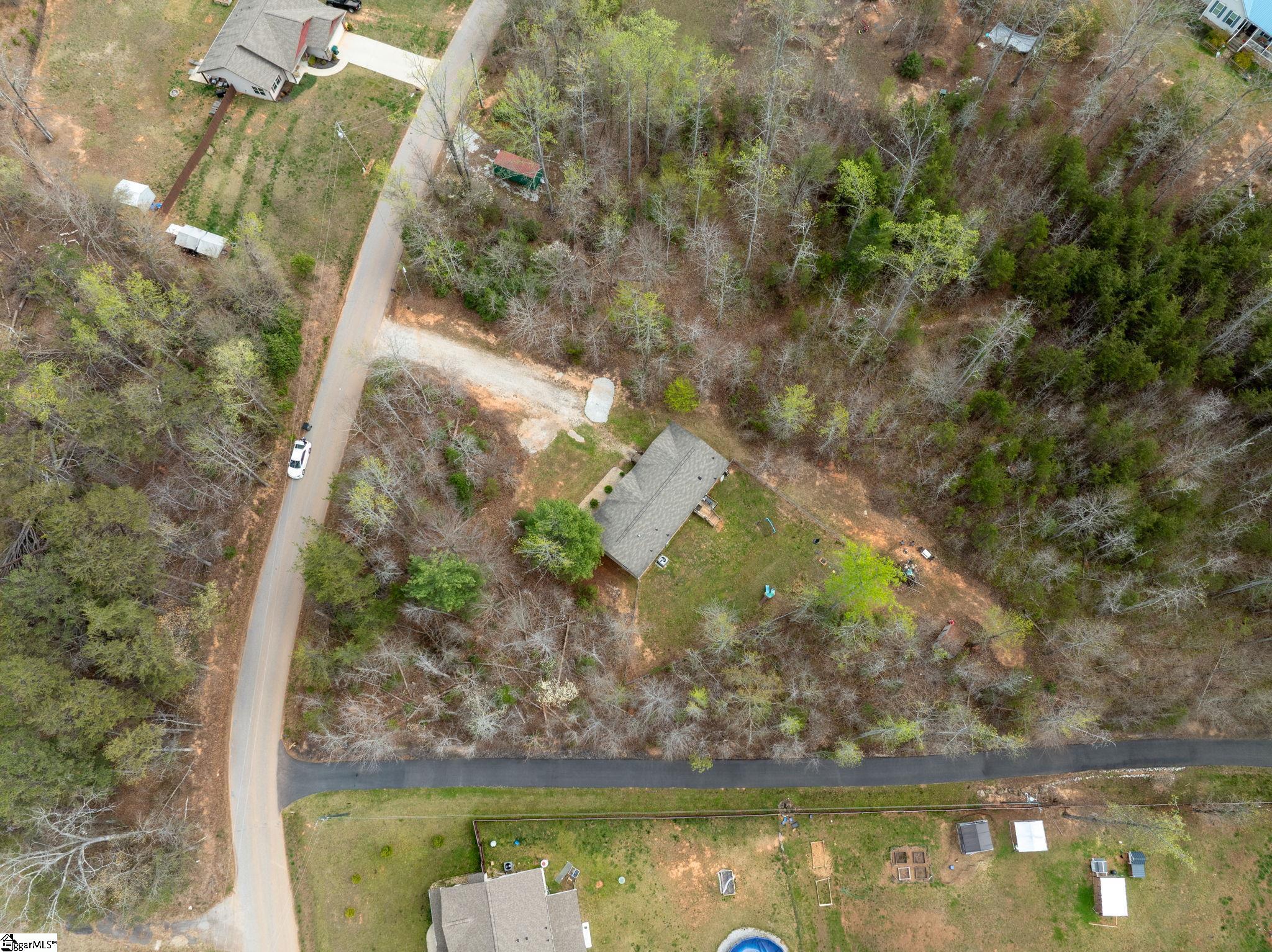 279 Goodwin Road Travelers Rest, SC 29690 - Photo 5 of 46 Gallery Image 5