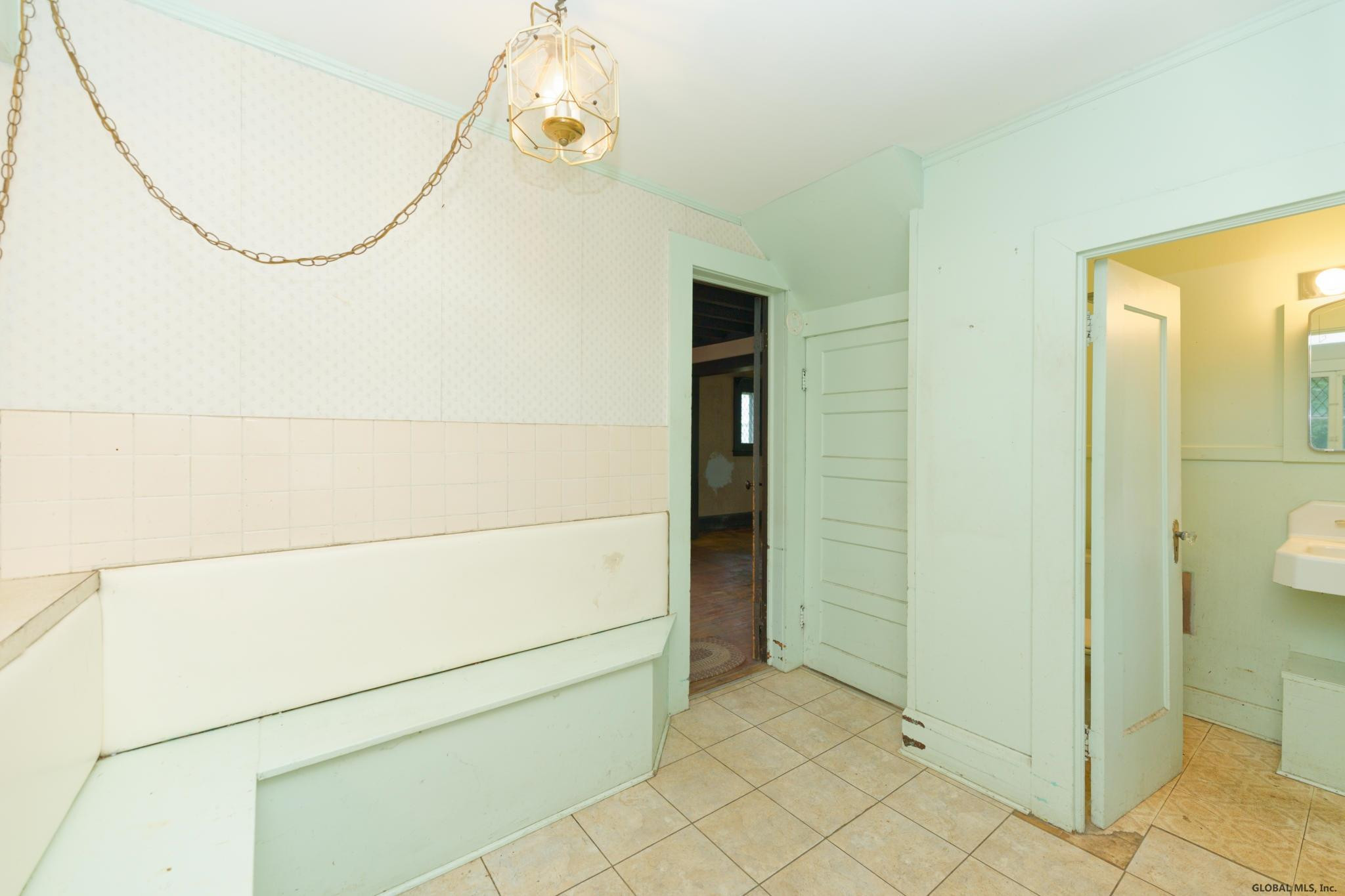 6 Villa Road Menands, NY 12204 - Photo 24 of 39 Photo 24