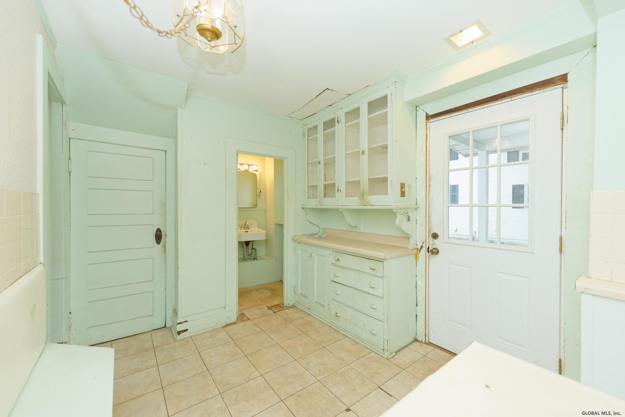 6 Villa Road Menands, NY 12204 - Photo 25 of 39 Photo 25