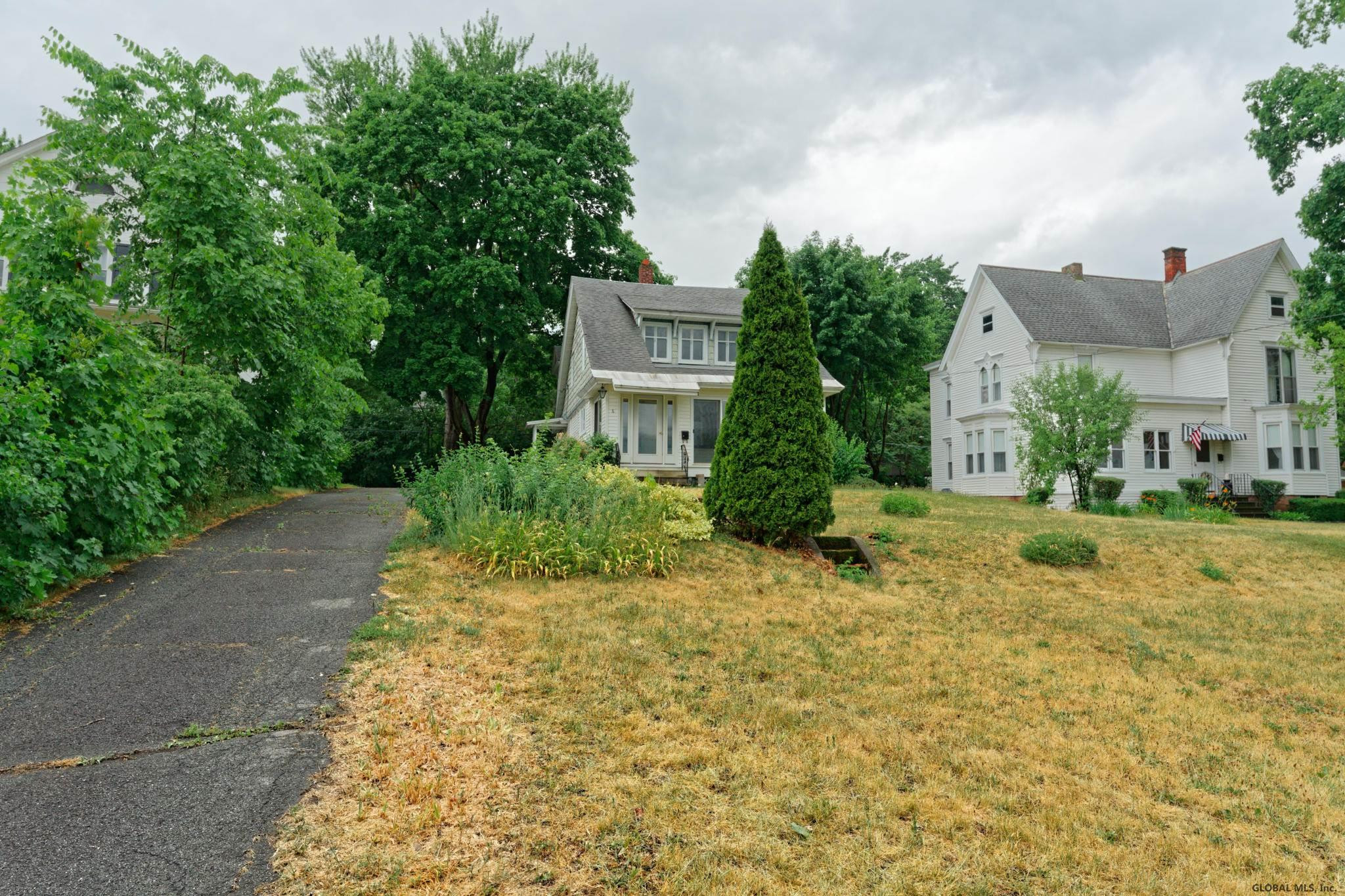 6 Villa Road Menands, NY 12204 - Photo 3 of 39 Photo 3