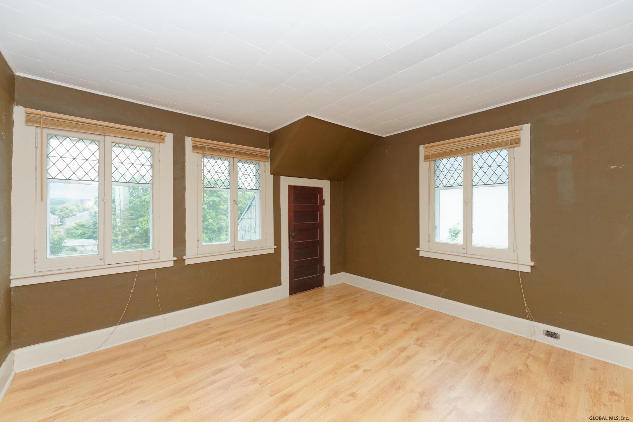 6 Villa Road Menands, NY 12204 - Photo 34 of 39 Photo 34
