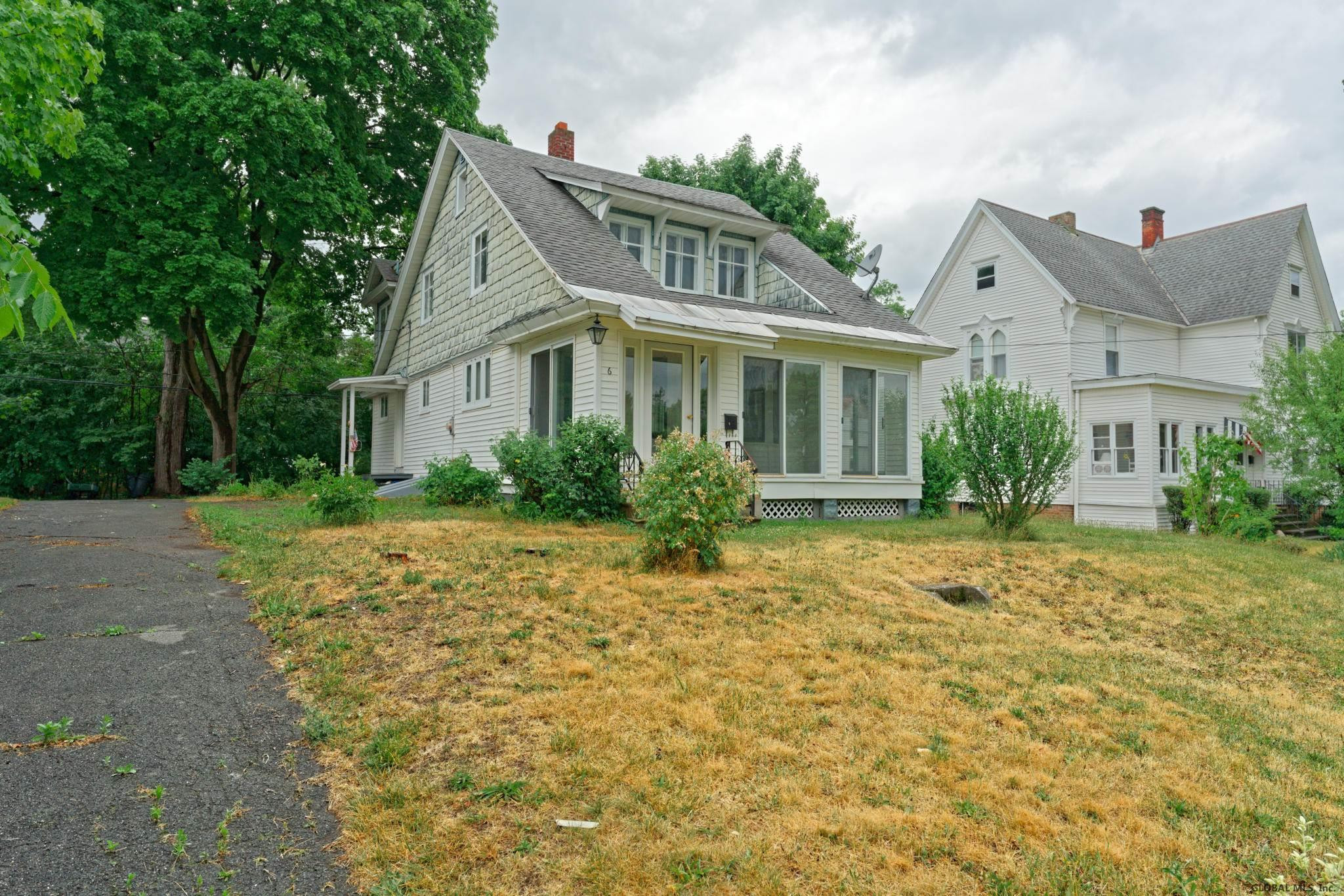 6 Villa Road Menands, NY 12204 - Photo 4 of 39 Photo 4