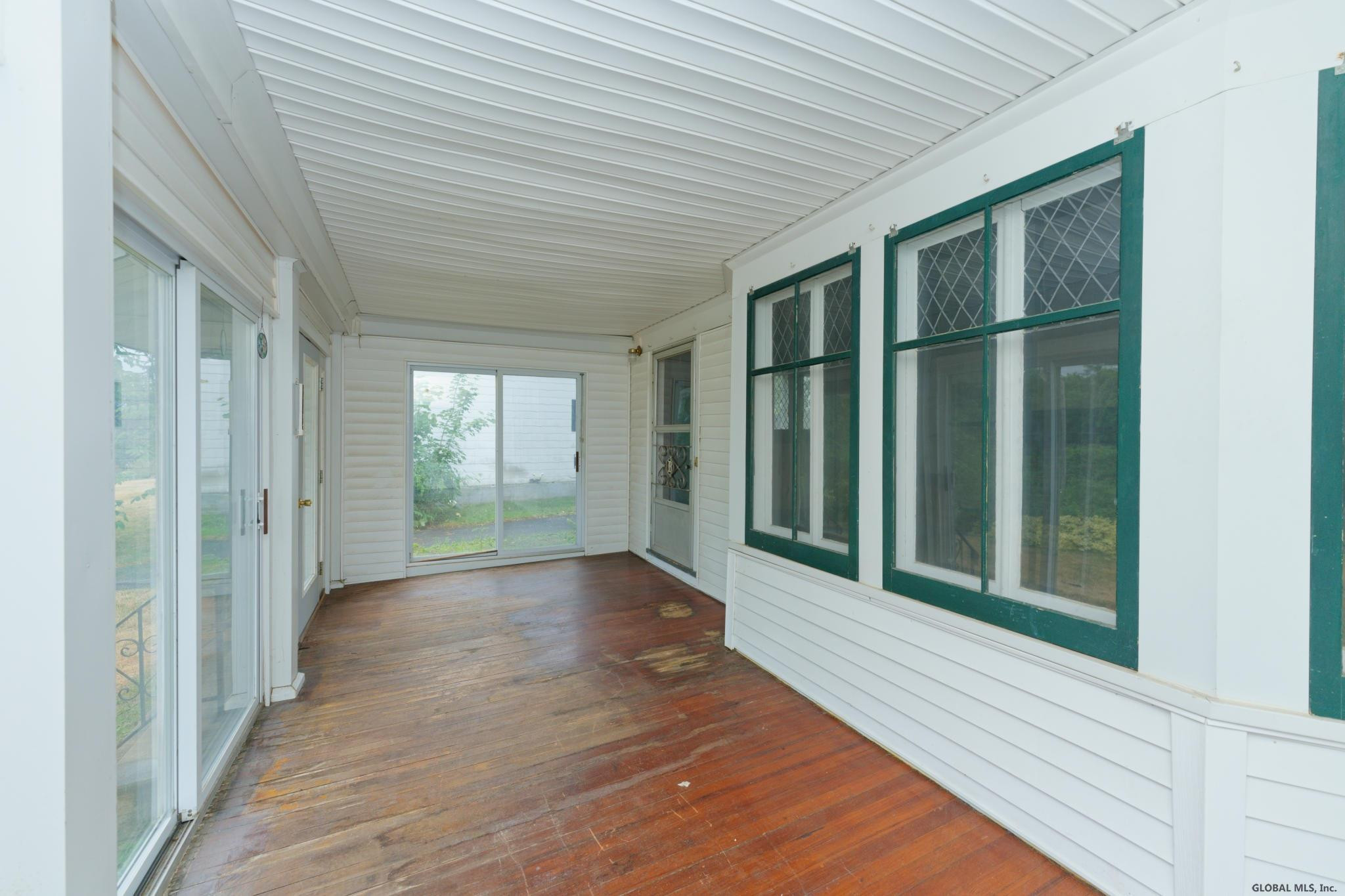 6 Villa Road Menands, NY 12204 - Photo 5 of 39 Photo 5