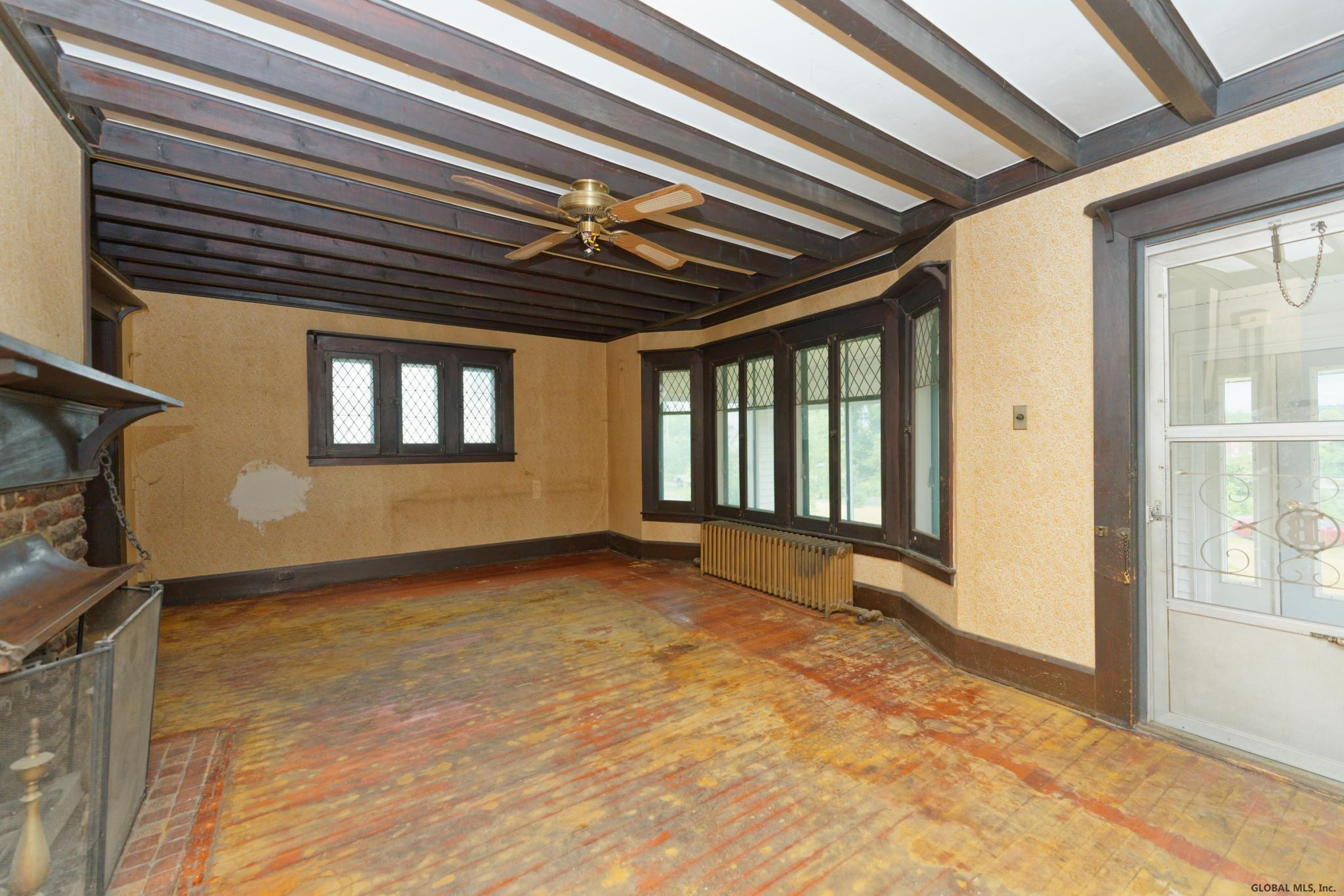 6 Villa Road Menands, NY 12204 - Photo 9 of 39 Photo 9