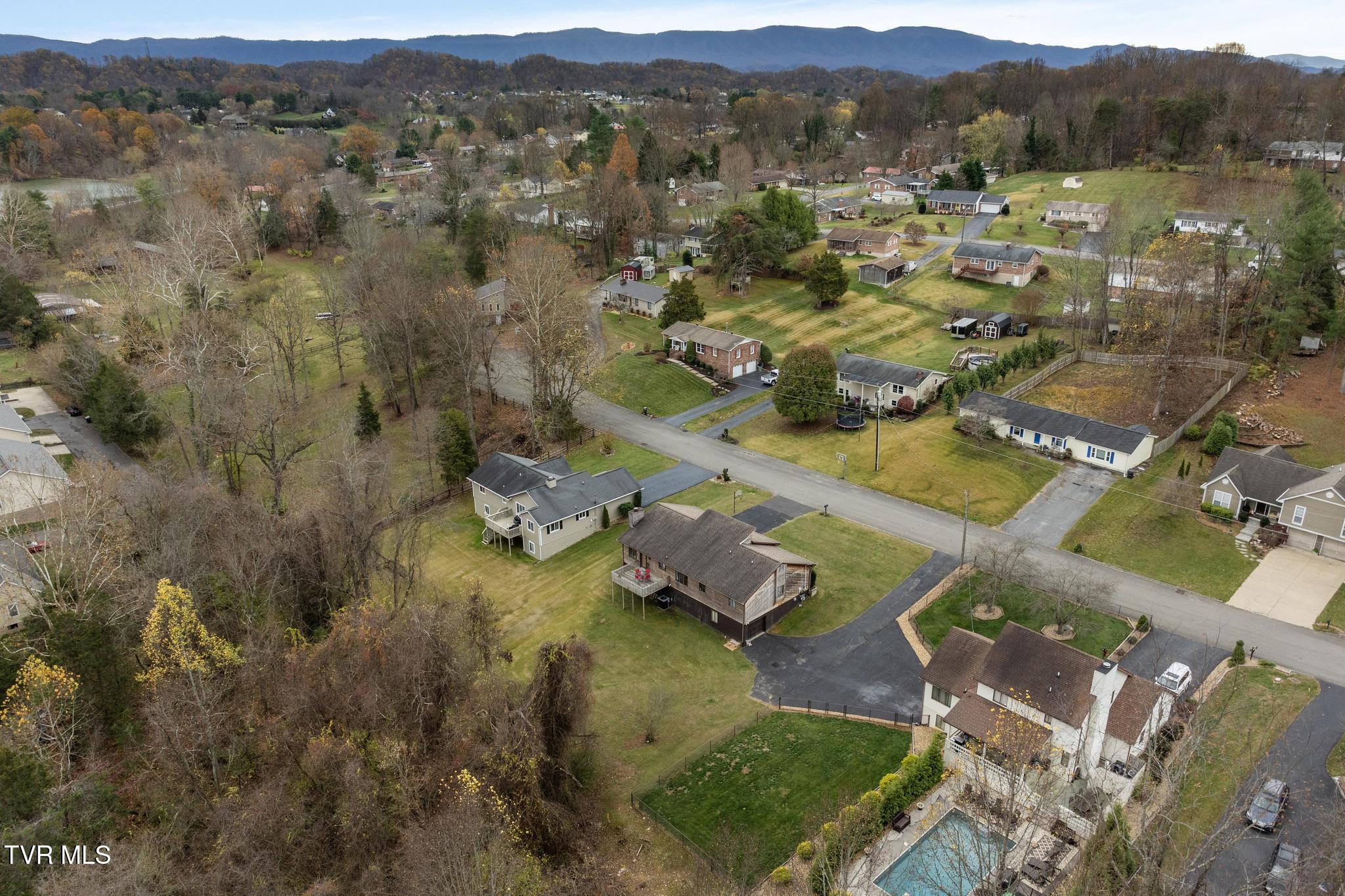 416 Crestfield Road Bristol, TN 37620 - Photo 43 of 43 Aerial view