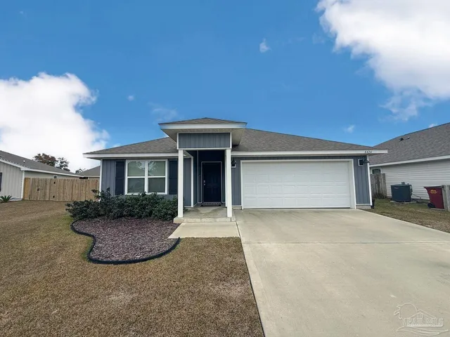 $1,895 | 4424 White Cedar Court, Pace, FL 32571