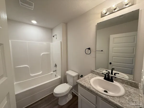 $1,895 | 4424 White Cedar Court, Pace, FL 32571