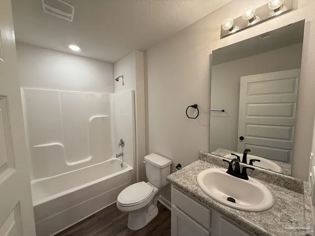 $1,895 | 4424 White Cedar Court, Pace, FL 32571