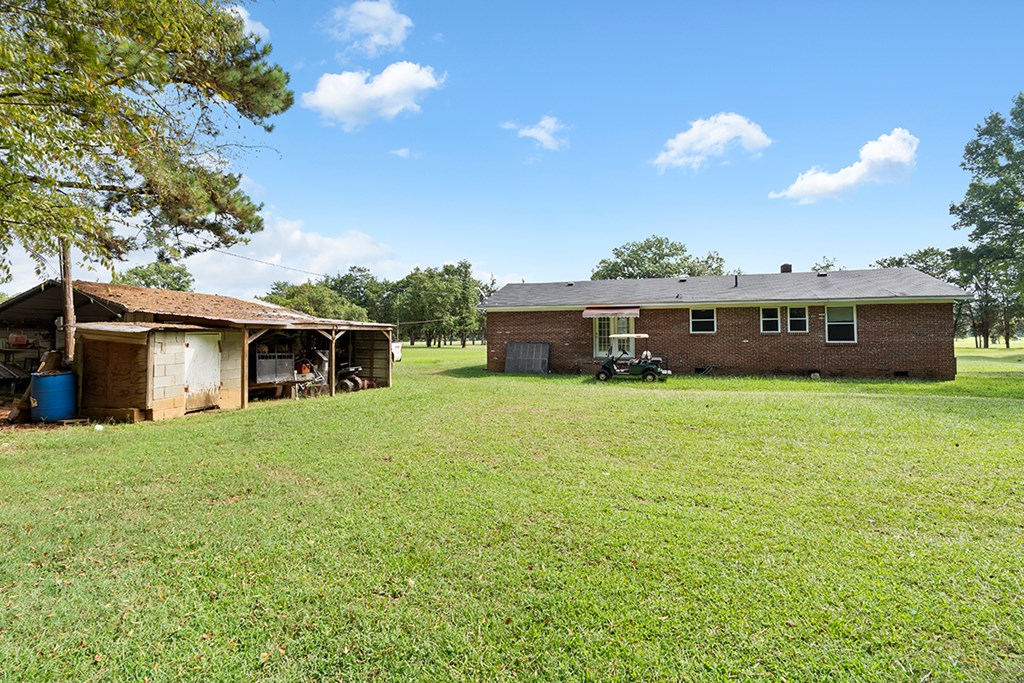 6114 Kinard Road Ninety Six, SC 29666 - Photo 4 of 17 Gallery Image 4