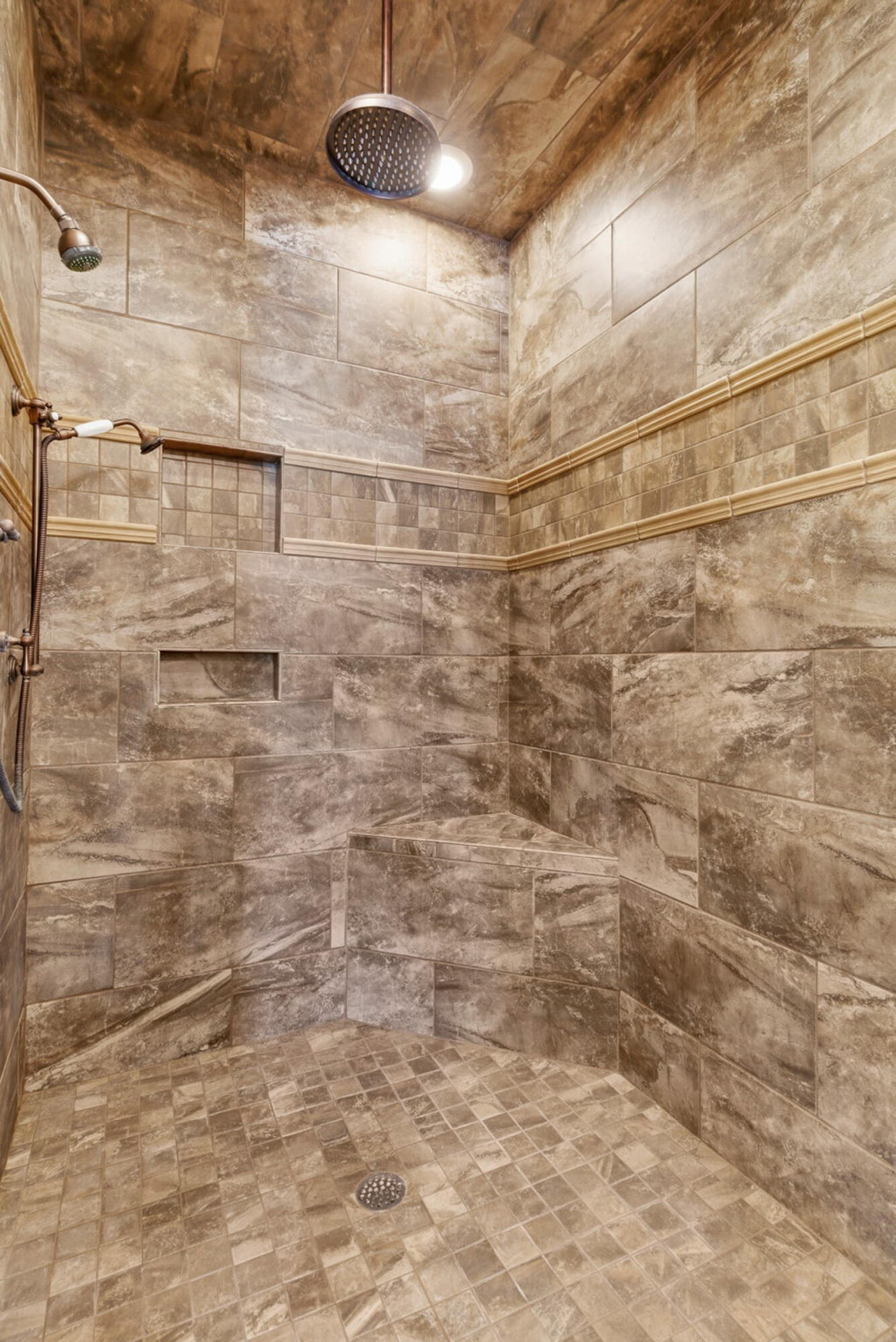 833 State Rte AM Cabool, MO 65689 - Photo 22 of 64 Shower