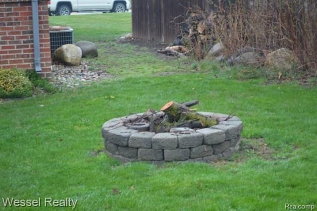 12654 Excalibur Lane Romeo, MI 48065 - Photo 33 of 33 DSC_1340.jpg