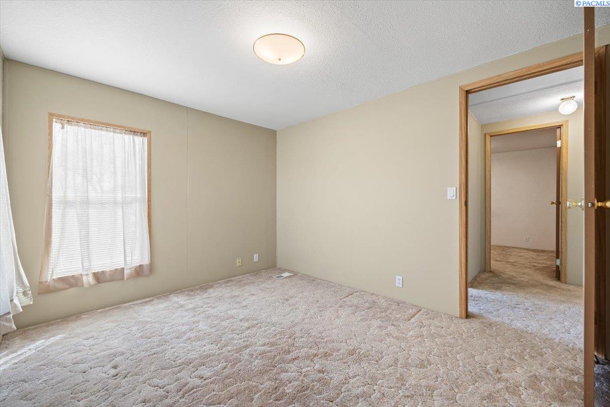 75 Ridgecliff Drive, Unit 75 Richland, WA 99352 - Photo 11 of 38 Gallery Image 11