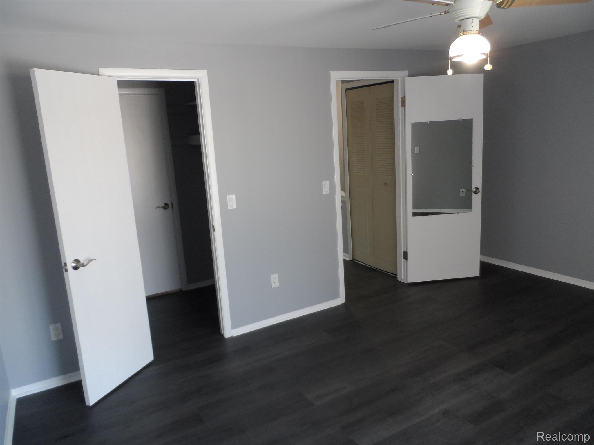 4460 15 Mile Road Sterling Heights, MI 48310 - Photo 17 of 25 Gallery Image 17