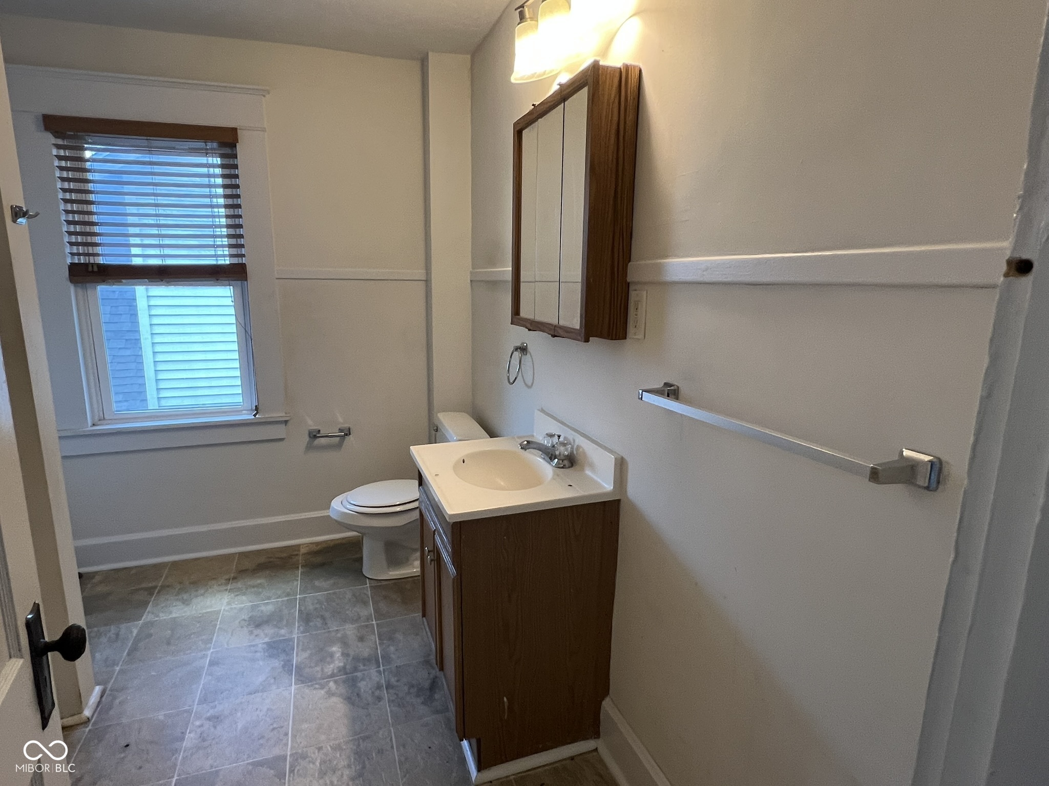 713 Reed Street Columbus, IN 47201 - Photo 15 of 19