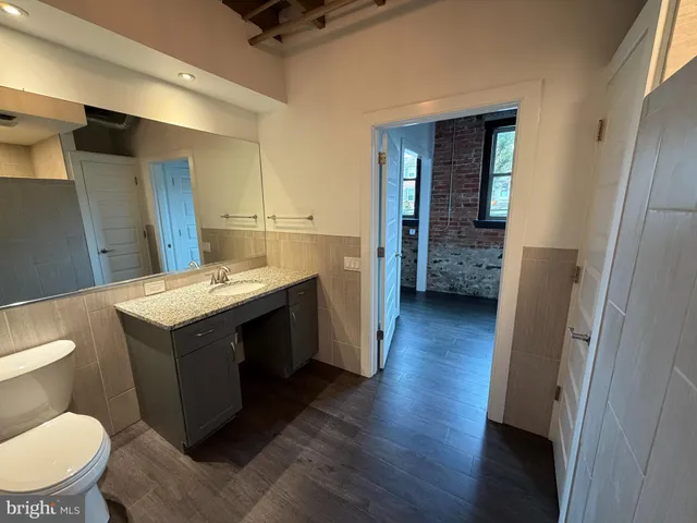 $1,900 | 820 West Market Street, Unit 1A, Perkasie, PA 18944