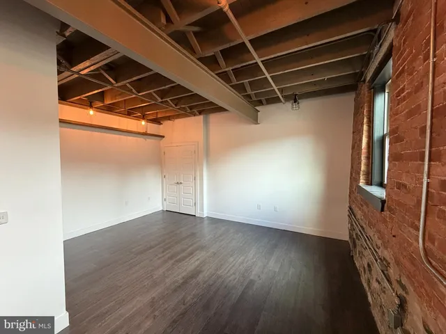 $1,900 | 820 West Market Street, Unit 1A, Perkasie, PA 18944