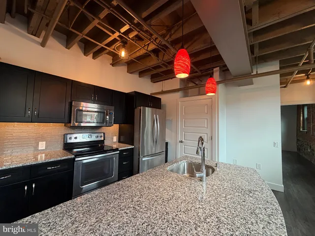 $1,900 | 820 West Market Street, Unit 1A, Perkasie, PA 18944