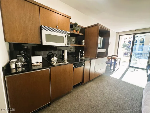 $1,400 | 29 Montelago Boulevard, Unit 217, Henderson, NV 89011