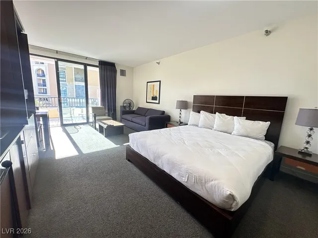 $1,400 | 29 Montelago Boulevard, Unit 217, Henderson, NV 89011