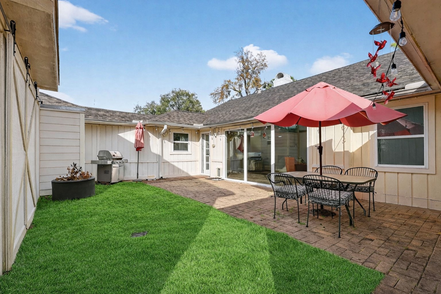 2519 Anniston Drive Houston, TX 77080 - Photo 33 of 39 a view of a house with a yard porch and sitting area