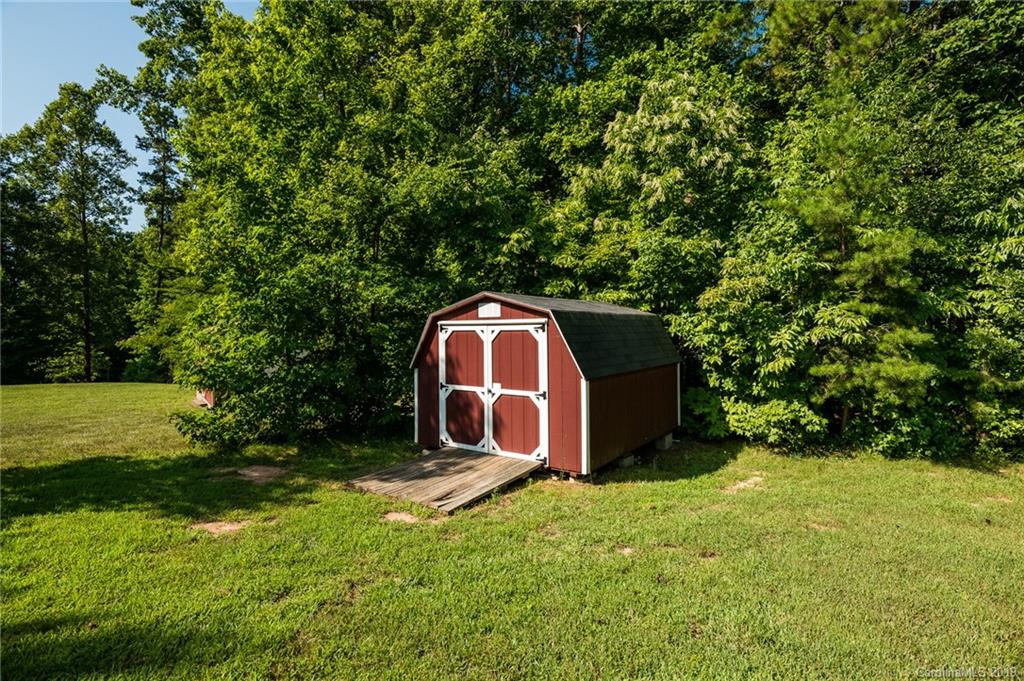 118 Rushing Water Lane Troutman, NC 28166 - Photo 28 of 32 Gallery Image 28