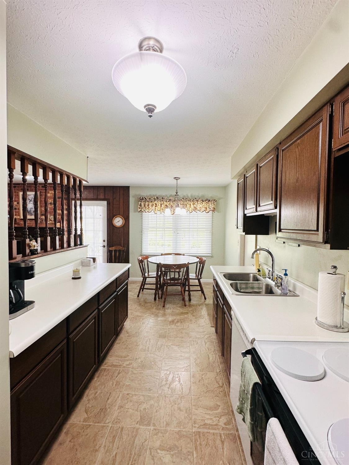 2710 Nichols Road Hamilton, OH 45013 - Photo 10 of 18