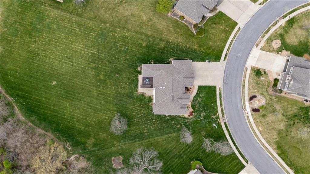 1411 Whispering Ridge Pleasant Hill, MO 64080 - Photo 4 of 47