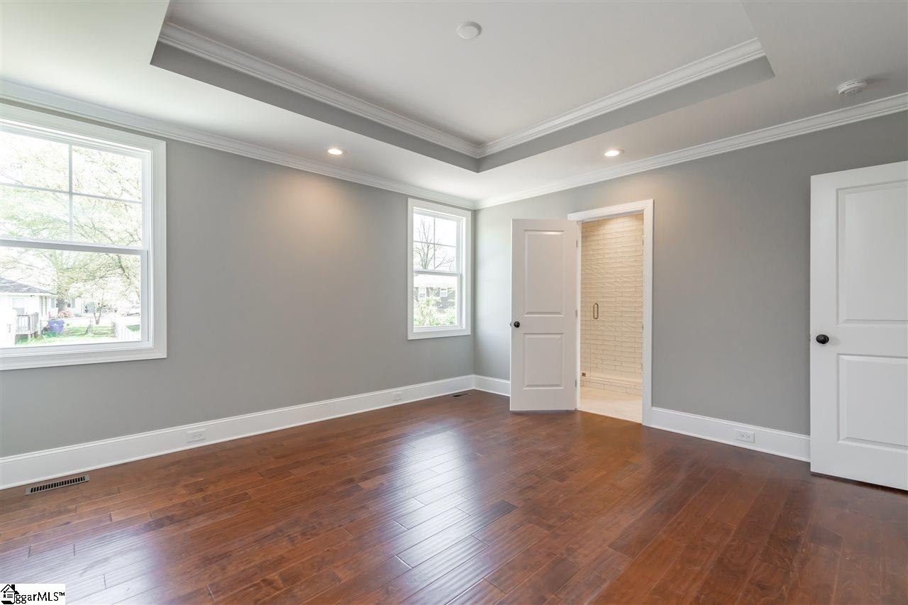 115 Henderson Road Greenville, SC 29607 - Photo 17 of 35 Gallery Image 17