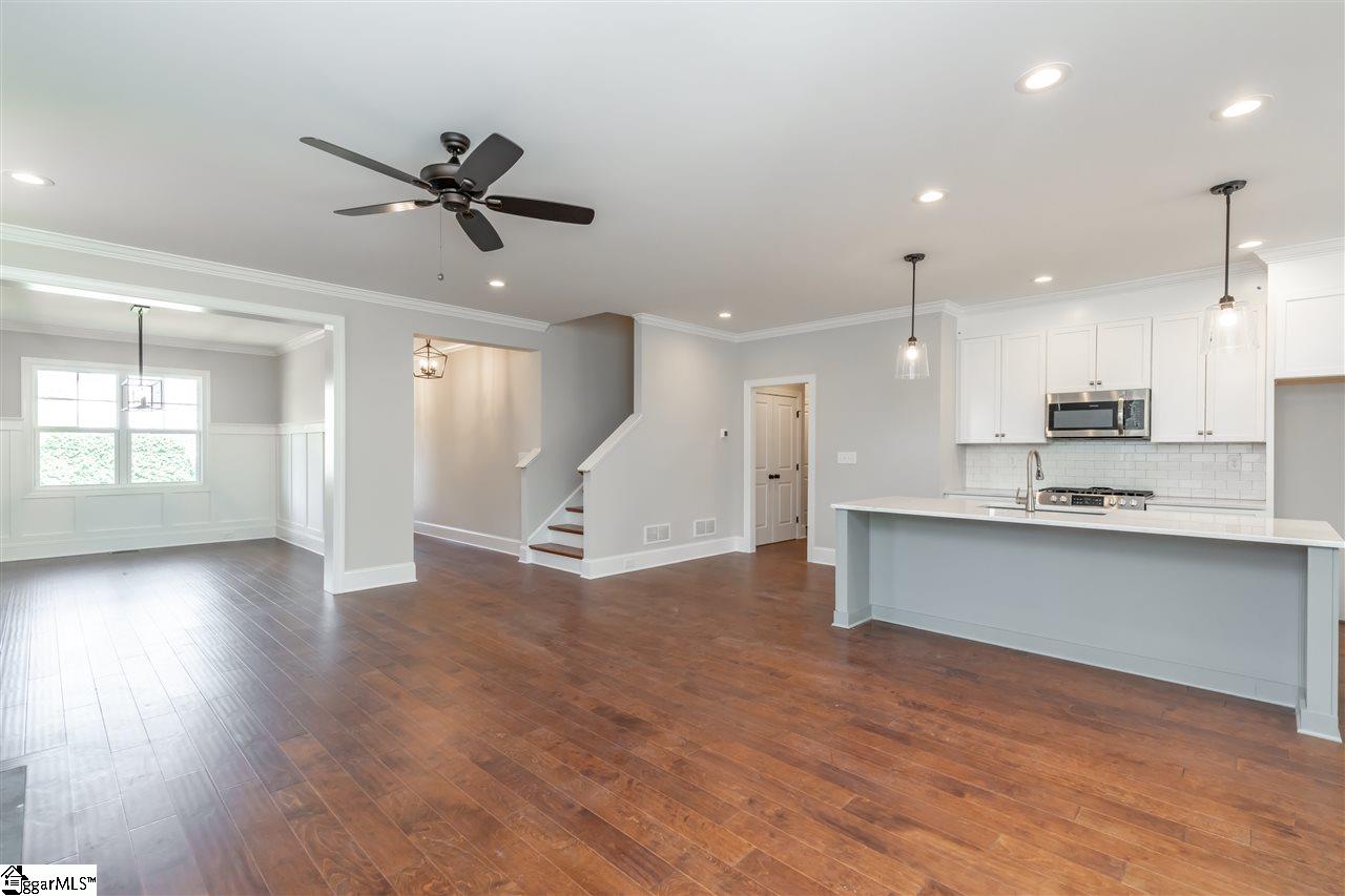 115 Henderson Road Greenville, SC 29607 - Photo 4 of 35 Gallery Image 4