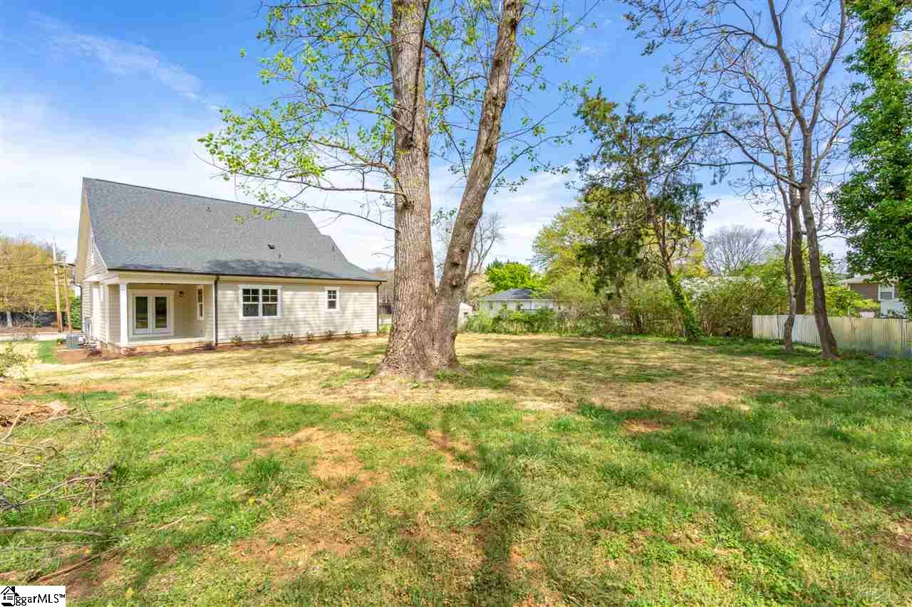 115 Henderson Road Greenville, SC 29607 - Photo 34 of 35 Gallery Image 34