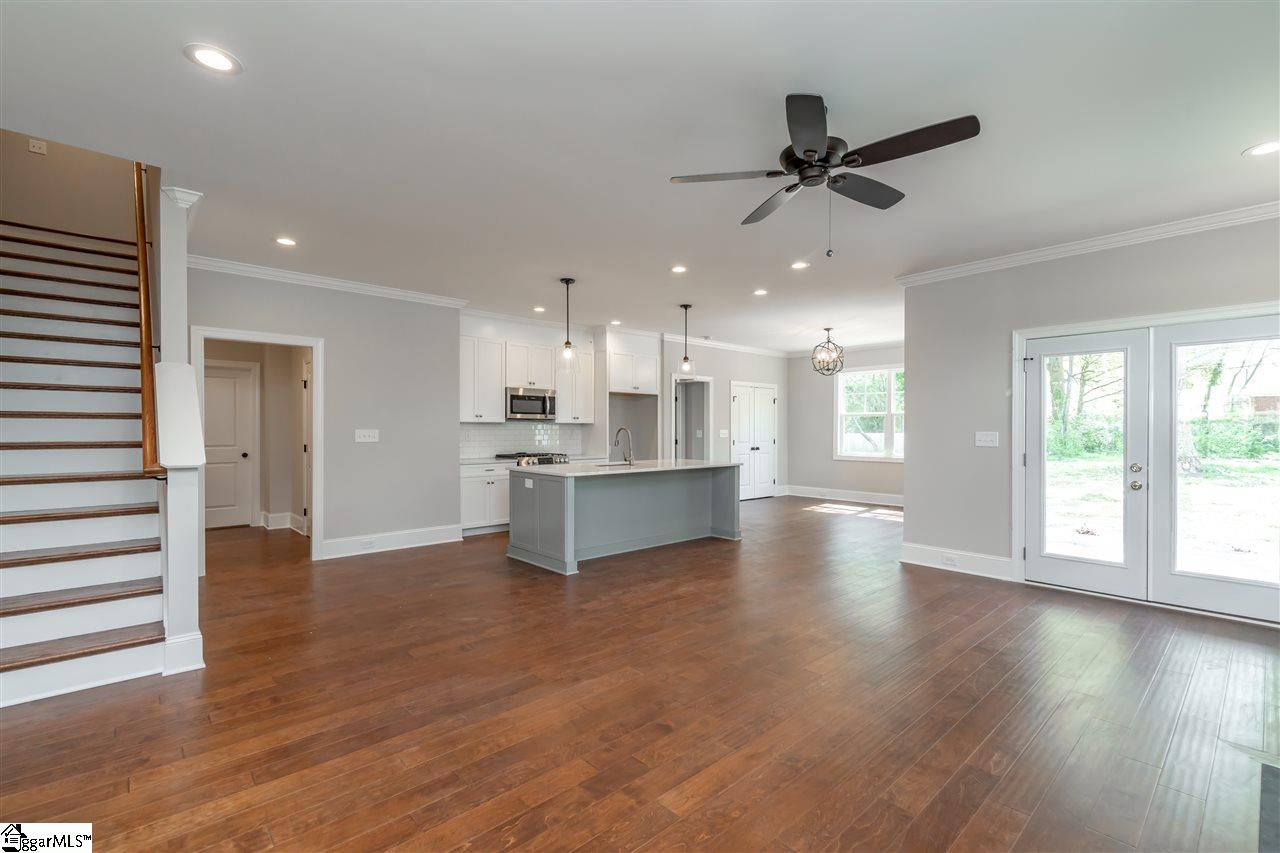 115 Henderson Road Greenville, SC 29607 - Photo 5 of 35 Gallery Image 5