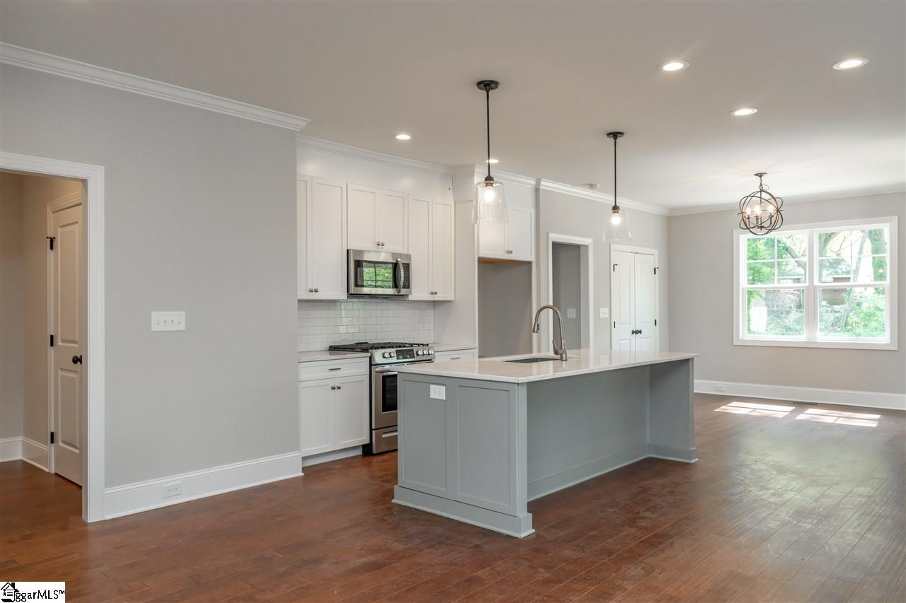 115 Henderson Road Greenville, SC 29607 - Photo 7 of 35 Gallery Image 7